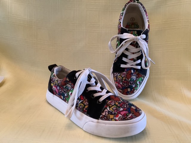 Nintendo Ground Up Kids Boys Girls Sz 2 Super Mario Bros Sneakers ~ SHIPS FREE Nintendo Ground Up Kids Boys Girls Sz 2 Super Mario Bros Sneakers ~ SHIPS FREE