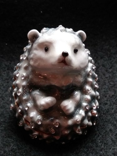 Hedgehog Gray w/ Clear Rhinestone Jewelry Trinket Box 1959931 NWT - Picture 2 of 7