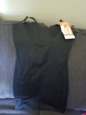 NWT - Warner's SimplyPerfect Black Full Slip WT1130 - S