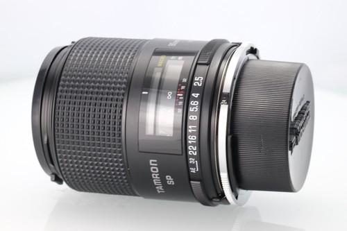 Tamron SP 90mm f2,5 Macro in Very Good Condition With Lens Hood For Nikon - Picture 2 of 7