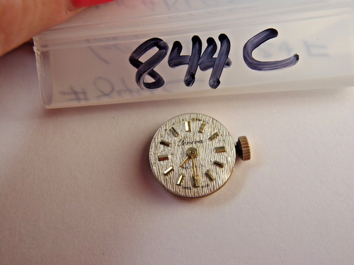 Geneva 17 Jewel Watch Movement Running 14mm Across - Picture 14 of 14
