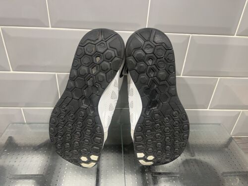 Nike free run 5.0 642198-100 bianco/nero scarpe da ginnastica running rare taglia 9Uk - Foto 10 di 10