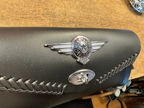 56626-99 FATBOY® WINDSCHILD TASCHE LEDER STYLE ORIGINAL HARLEY® HERITAGE® - Bild 7 von 9