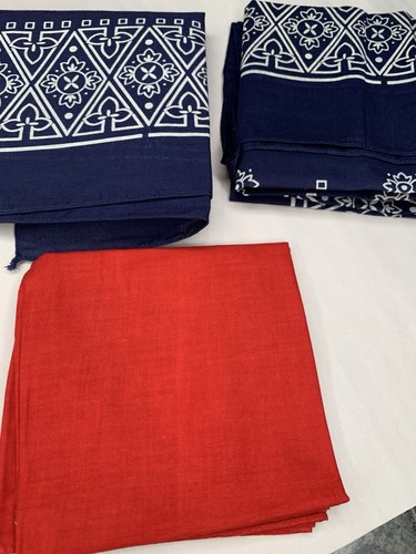 Vtg 70s Graphic Bandana 21”sq Red Solid Navy White Print 3pc 100% Cotton USA - Picture 5 of 6