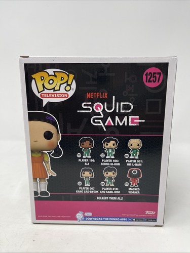 Funko Pop Squid Game 1257 Jumbo Young-Hee Doll SDCC 2022 LE Official Sticker - Picture 4 of 7