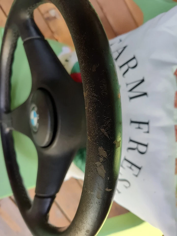 Volante BMW E28 83-88 E30 84-87 3 radios OEM 528 318 325I E Foto 2 de 4