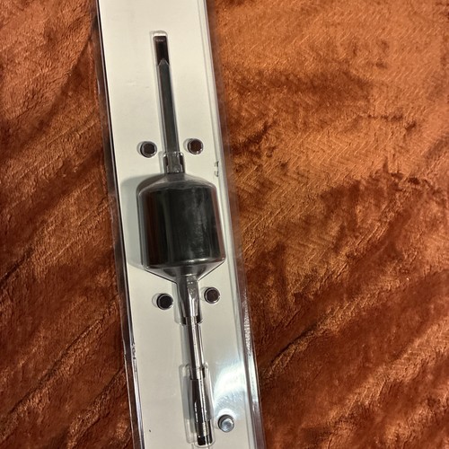 Wilson Trucker T2000 Black 5" shaft w/49" Whip CB Radio Antenna 305-492 3500watt - Picture 14 of 14