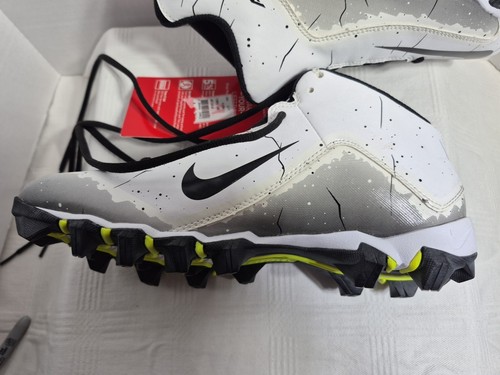 NWT NIKE ALPHA SHARK 2 FOOTBALL CLEAT 719952-100 SHOES MEN Sz 9 BLACK/WHITE/GREY - Picture 8 of 12