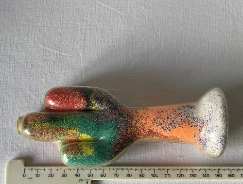 Escultura artística SEQUOIA CACTUS retro de plástico de colores brillantes llena de arena - Imagen 5 de 8