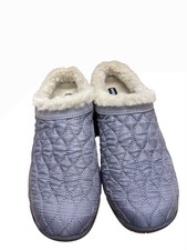 Easy spirit slippers Size 7 Medium New In Box
