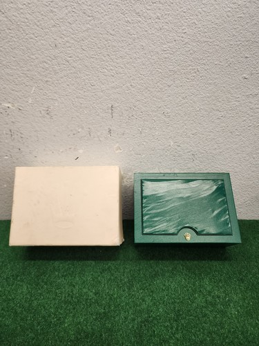 Medium Rolex Box (Green on Green)👁  - Picture 1 of 22