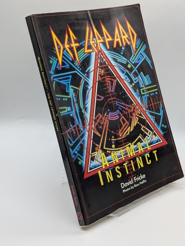Definitely Leppard "Animal Instinct" by David Fricke Paperback Book  - Imagen 2 de 13
