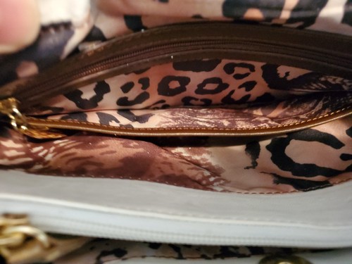 Authentic Sharif Embroidered Peacock Feather White Leather Handbag Wristlet NEW - Picture 13 of 15