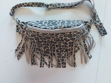 Crossbag Bauchtaschen Leopardenprint Kunstleder Fransen beige schwarz