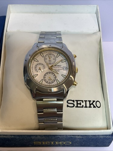 SEIKO V657-9089 Chronograph Date White Dial, All Stainless Steel MENS WATCH - Picture 3 of 10