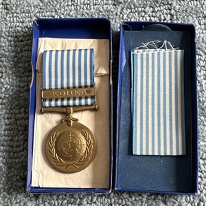 Ｋ韓国軍＊１９５０年代＊朝鮮戦争従軍記章/メダル（実物） China PLA Korean Government Fatherland Liberation Pin Medal