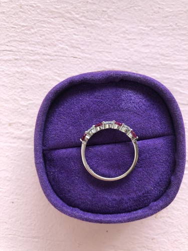 Beautiful 18 Carat White Gold Diamond And Ruby 7 Stone Ring - Picture 3 of 7