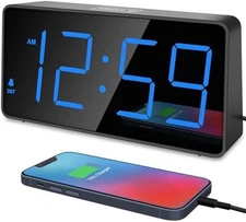 Digital Alarm Clock for Bedroom Bedside, Loud Alarm Clock for Heavy Sleepers, La