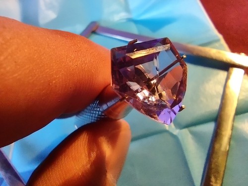 6,4 ct. 100 % natürliche Erde abgebaut ausgefallener Schliff lila 💜 Amethyst 12 x 12 x 7 mm Panther - Bild 11 von 23