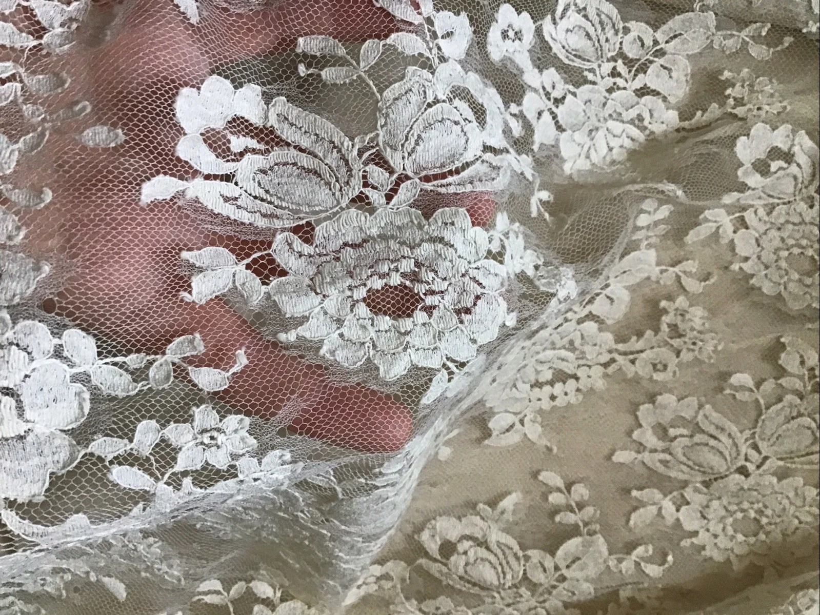 Abito Valentino in pizzo taglia 10