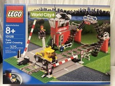 LEGO 10128 World City Train Level Crossing NIB FS