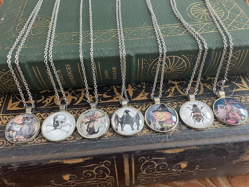 Halloween Necklace Antique Vintage Style Glass Charm Stainless Steel 18" Chain - Picture 6 of 6