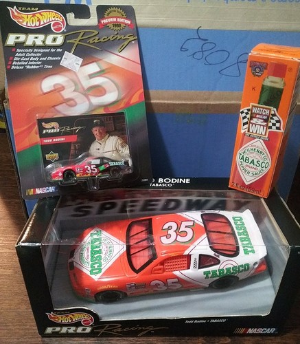 Lot Of Nascar Todd Bodine Diecast Racing Set 1:64 1:24 Hot Wheels Brand - Foto 1 di 7