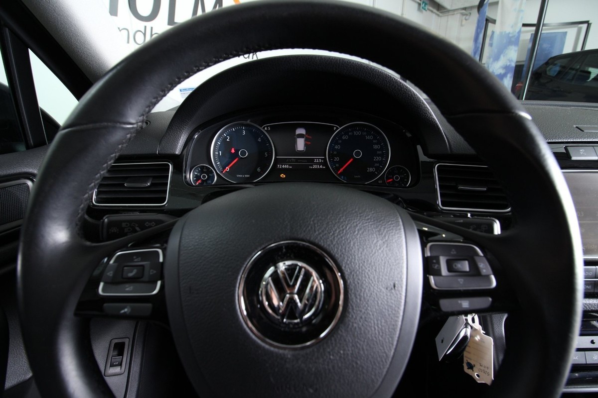 VW Touareg 3,0 V6 TDi 204 Tiptr. 4M
