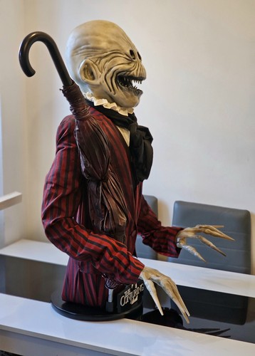 The Crooked Man - Lifesize 1:1 Scale Display Bust - The Conjuring 2 - Foto 3 di 10