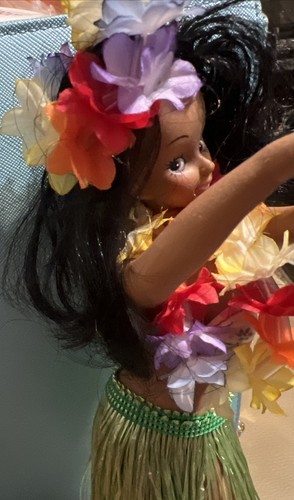 Vintage Hawaiian Hula Girl Doll 9" Figurine Lei Hawaii Luau Dancer grass skirt - Picture 2 of 5