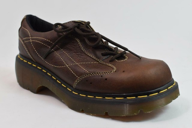 dr martens 5 eye
