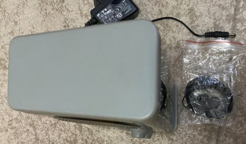 Roberts SolarDAB Freeplay Driven Black Radio. P A. Built in Rechargeable Battery - Picture 10 of 20