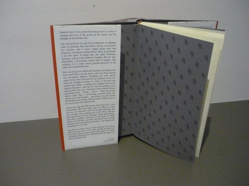 DANIELLE STEEL ROMANCE - THE HOUSE ON HOPE STREET - COMBINE POSTAGE & CUT COSTS - Picture 3 of 8