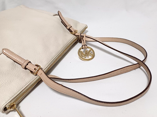 MICHAEL KORS JET SET EAST WEST IVORY LEATHER TOTE HANDBAG - Picture 6 of 13