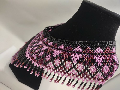 Collar Gargantilla Completa con Cuentas Hecho a Mano Sudamericano - Imagen 4 de 8