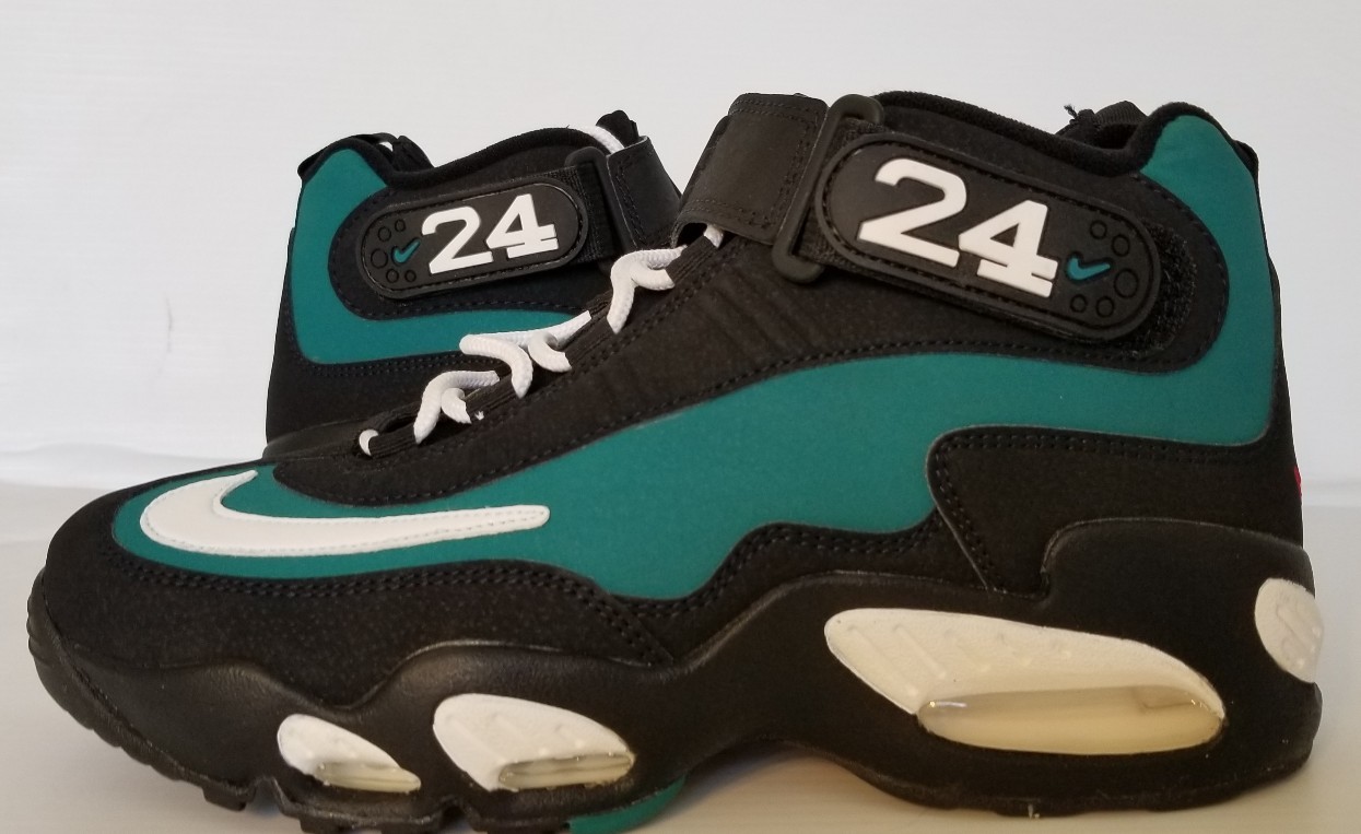 Nike Air Griffey Max 1 Fresh Water White/Black/Varsity Red Mens Size 9 Mariners Nike Air Griffey Max 1 Fresh Water White/Black/Varsity Red Mens Size 9 Mariners