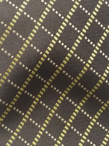 Men's Necktie Black & Gold Diamond Shape Tie 58" X 3.5" - Picture 3 of 4