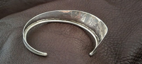 Vintage Sterling Abstract Asymmetrical Modernist Hand Wrought Cuff Bracelet - Picture 12 of 12