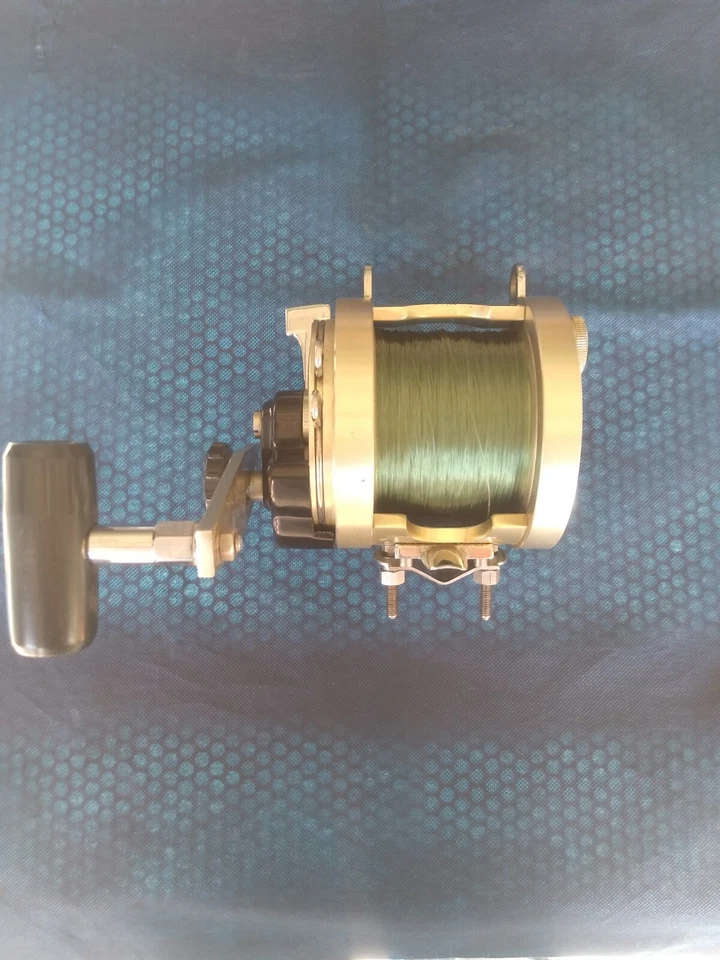 Carrete de arrastre de palanca Everol Graveglia 4/0 Penn Intl. Tiagra Foto 4 de 4