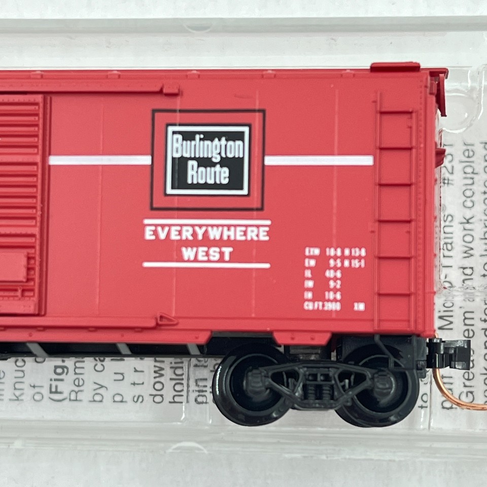 MicroTrains N Scale Chicago, Burlington & Quincy CB&Q 62944 Box Car