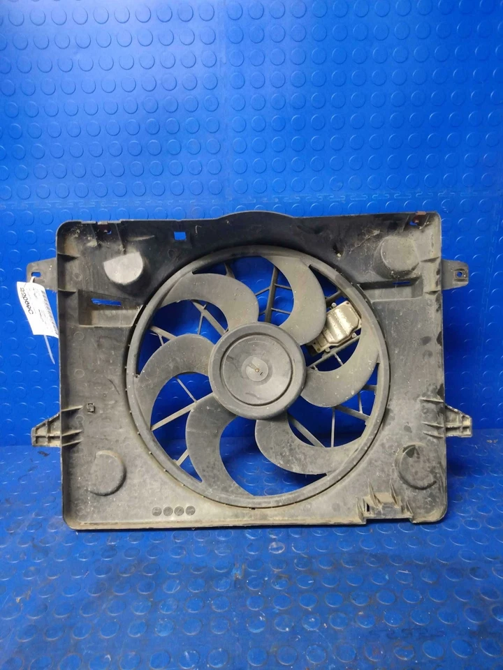 2003 2004 2005 Ford Crown Victoria conjunto de ventilador de refrigeração fabricante de equipamento original 3W1Z8C607BD - Imagem 4 de 4