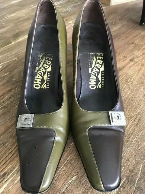 Green ferragamo hotsell shoes