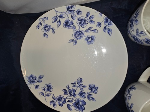 Paula Deen Collection Spring Prelude Dinner Plates cups Blue Flowers White Coupe - Picture 4 of 16