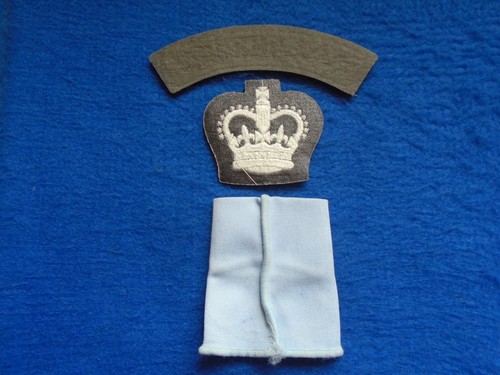 LOT OF RAF REGIMENT, ROYAL AIR FORCE REGIMENT EMBROIDERED CLOTH BADGES - Picture 2 of 4