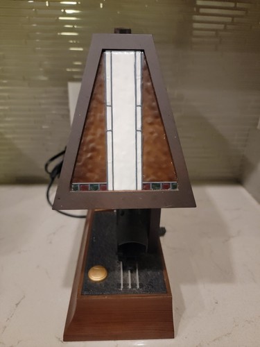 Lionel Animated Hudson 700E Locomotive Table Lamp Lights Motion Sound - Picture 6 of 12