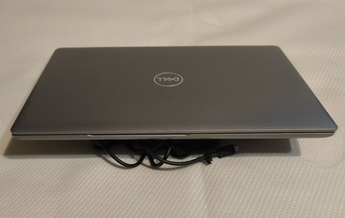 DELL PRECISION 3581, 15.6" FHD, I7-13800H, NVIDIA RTX 2000 ADA,32GB DDR5 RAM,1TB - Afbeelding 10 van 11