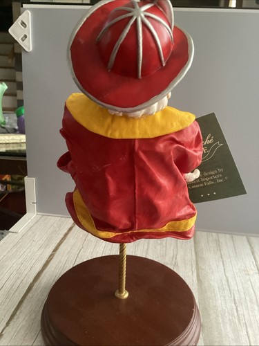 Santa Fabric Mache Figurine Midwest Importers Santa Fireman Coming Down The Pole - Picture 11 of 11