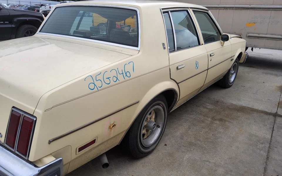 OLDSMOBILE CUTLASS 1978-1987 REGULADOR VENTANA DELANTERA IZQUIERDA MANUAL 4 PUERTAS 1685847 Foto 3 de 4