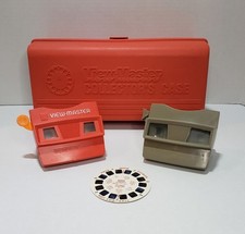 Vintage View-Master Red Collector's Case w/2 View Masters  1 Reel