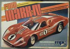 1967 Ford Mark IV V-8 Le Mans ROAD RACER MPC #10561 1:25 MODEL KIT